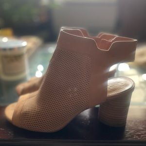 Vince camuto ankle booty